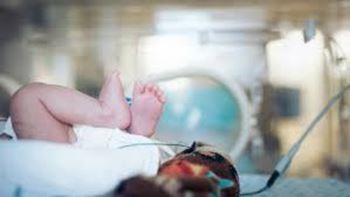 نوزاد تازه متولد&nbsp;به علت پره ترم در بیمارستان بستری شده است.