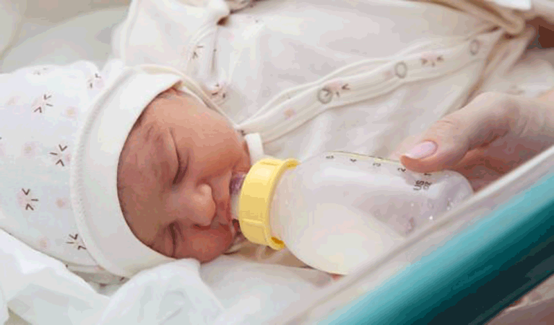 نوزاد تازه&zwnj;متولد به دلیل&nbsp;مسمومیت بستری شده است.