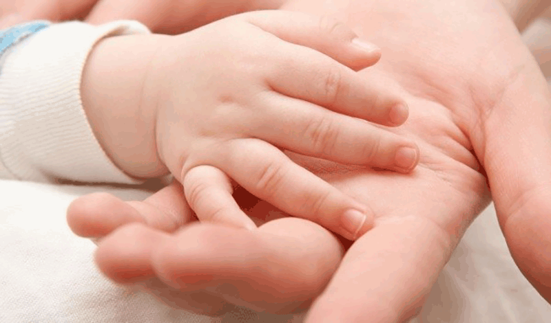 







نوزاد تازه&zwnj;متولد&nbsp;به دلیل&nbsp;مشکل تنفسی بستری شده است.







