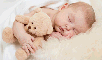 نوزاد تازه&zwnj;متولد&nbsp;به دلیل زردی بستری شده است.