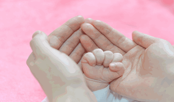 نوزاد تازه&zwnj;&zwnj;متولد به دلیل&nbsp;نارس بودن بستری شده است.