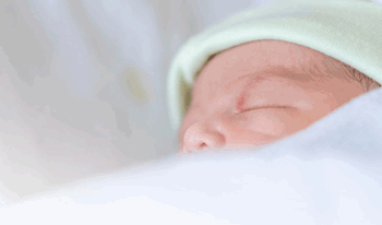 نوزاد تازه&zwnj;متولد&nbsp;به دلیل&nbsp;زردی بستری شده است.