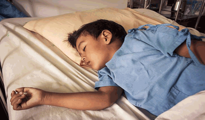 سیدعلی&zwnj;اصغر(10)یازده&zwnj;ساله&nbsp;به دلیل بیماری کلیوی بستری شده است.