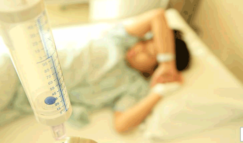 اسماعیل&nbsp;پانزده&zwnj;ساله به&nbsp;دلیل شکستگی دست بستری شده است.